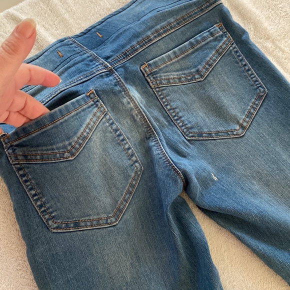 Free People Penny Pull On Stretchy great Pull On Flare pants - Picture 6 of 16